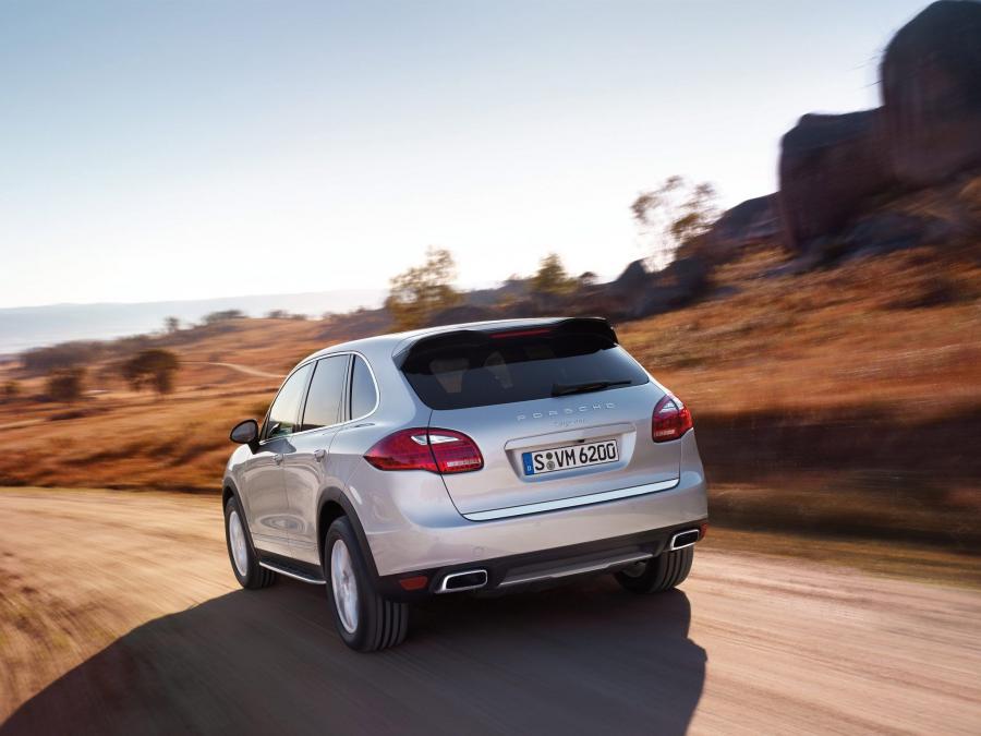  Porsche Cayenne 2011 года  (фото 64 из 107)